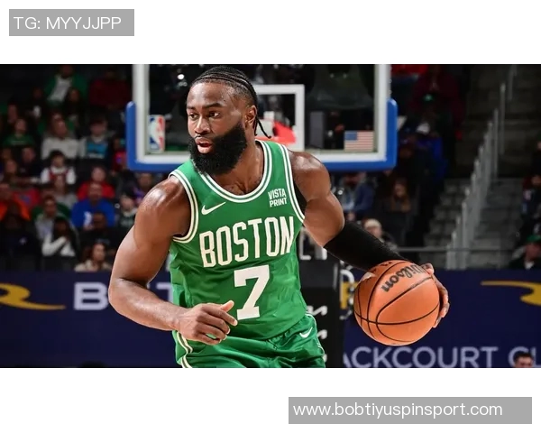 布朗谈上季射手众多现状变化积极寻找投篮机会提升表现